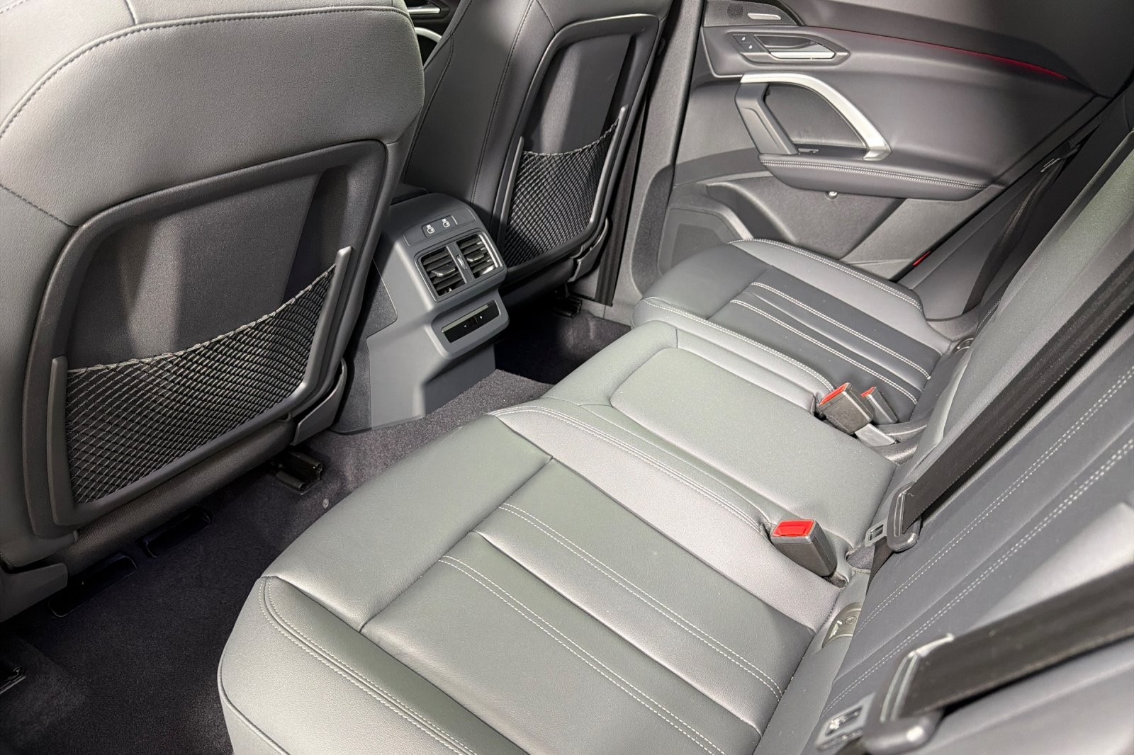 New 2025 Tambora Gray Metallic Audi Premium Plus 2.0 TFSI quattro image 11