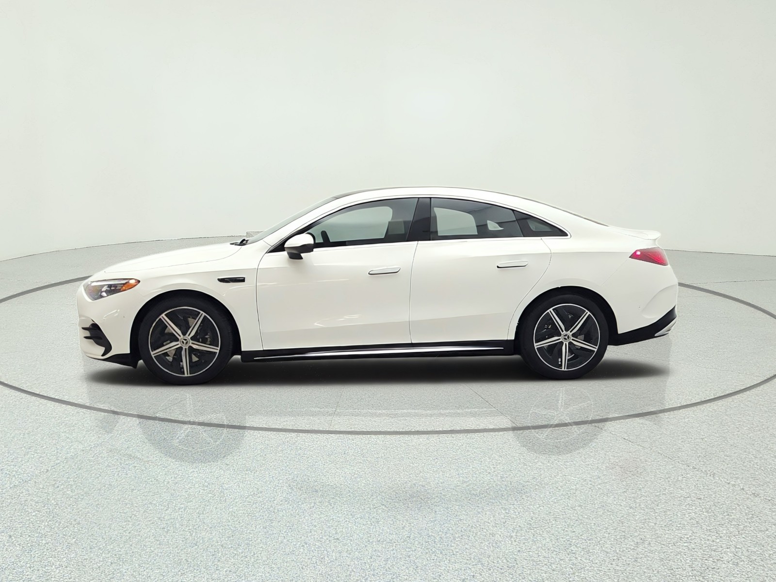 New 2027 Polar White Mercedes-Benz CLA 350 Electric 4MATIC® image 8