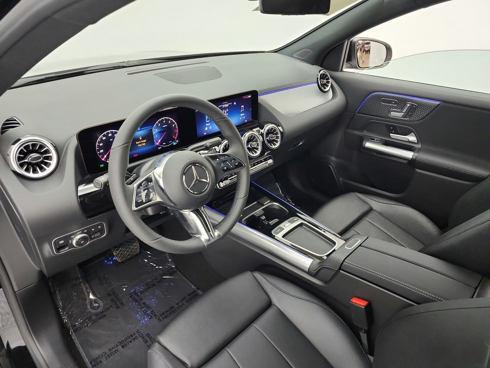 New 2026 Night Black Mercedes-Benz GLA 250 SUV image 9