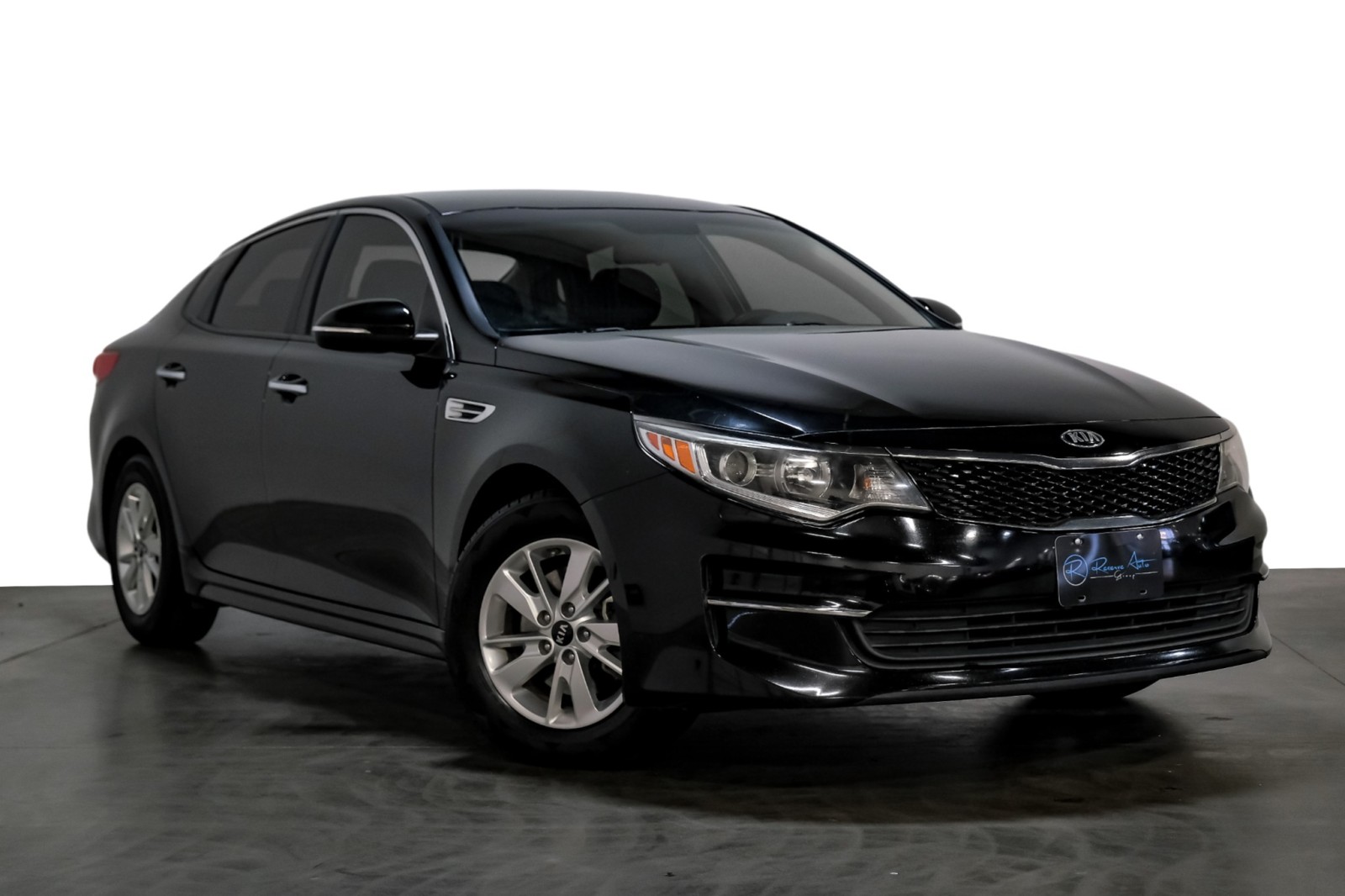 2018 Kia Optima LX Auto 3