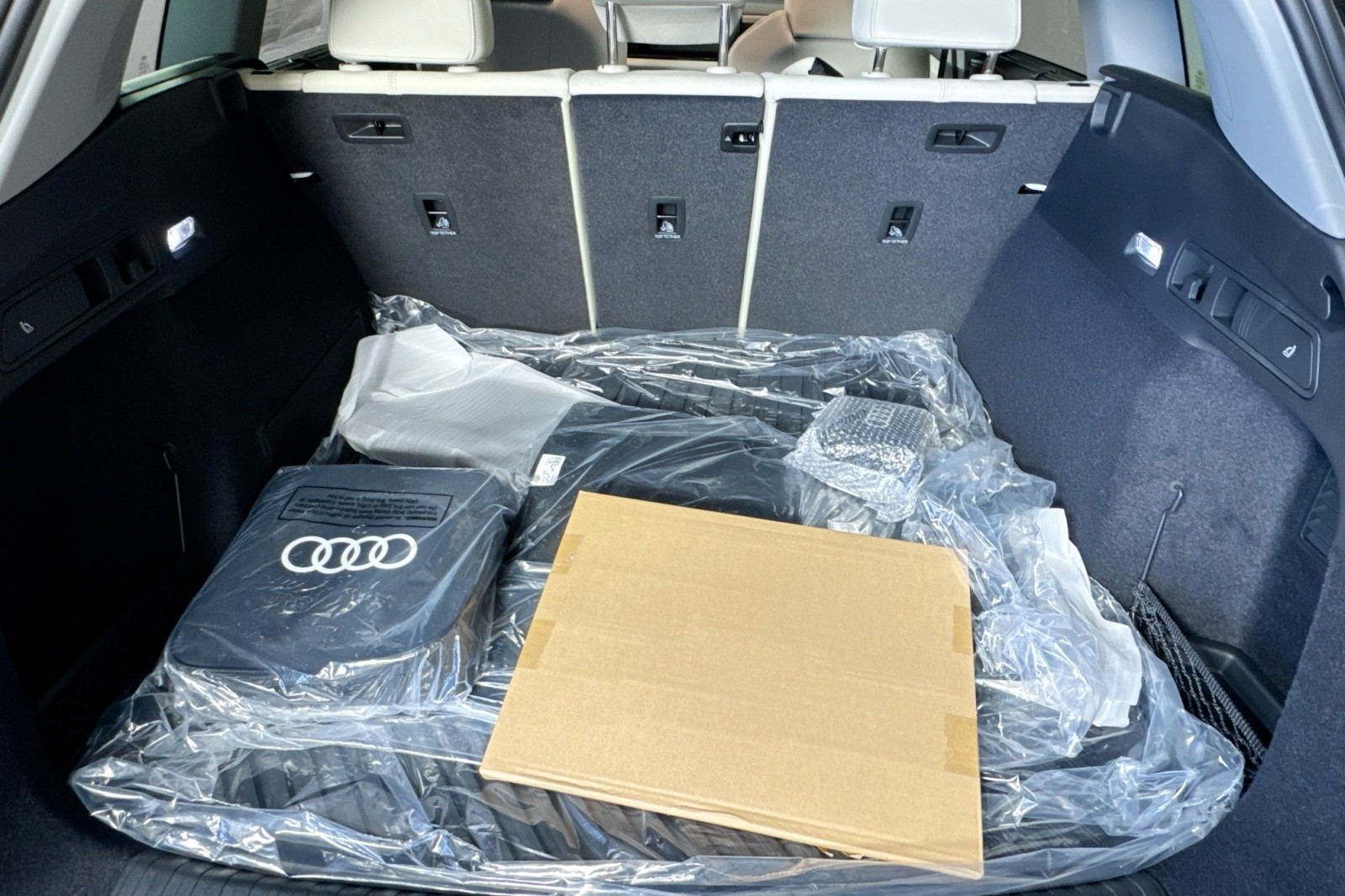 New 2025 Glacier White Metallic Audi Premium Plus quattro image 23