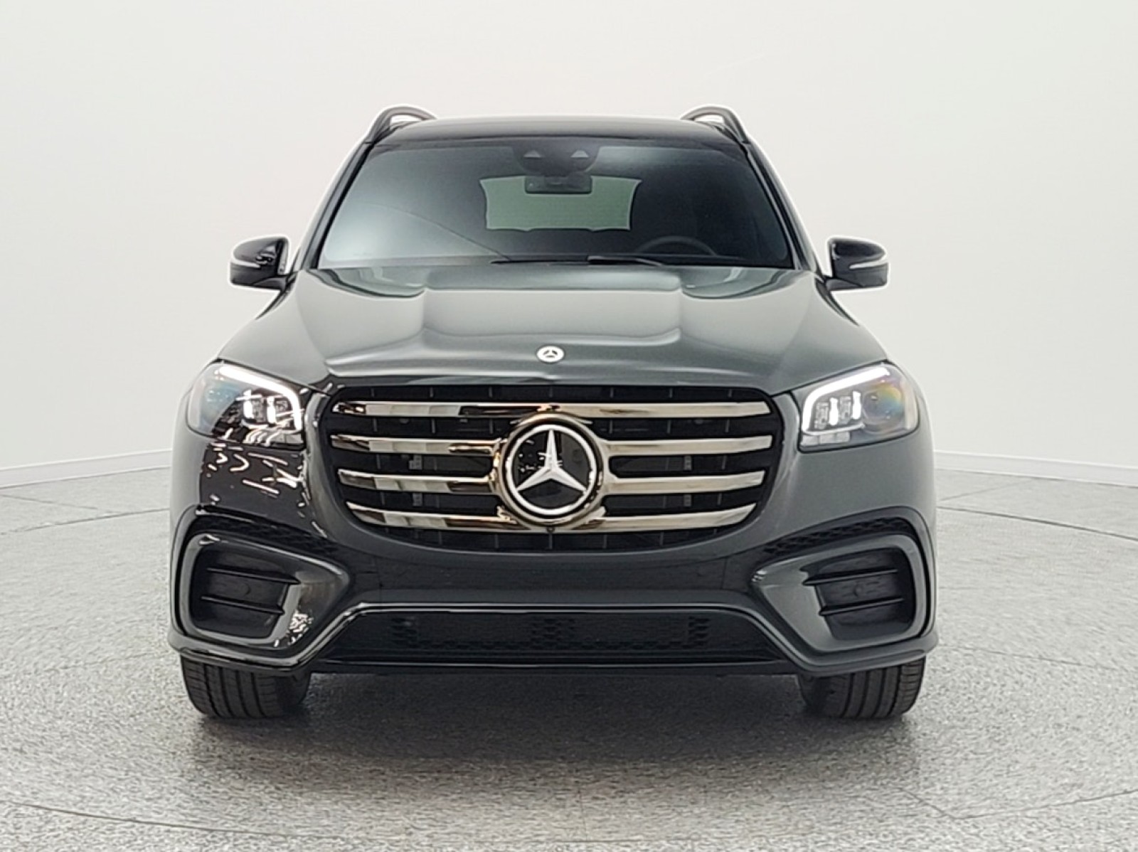 New 2026 MANUFAKTUR Signature Silicon Grey Mercedes-Benz GLS 450 4MATIC® SUV image 2