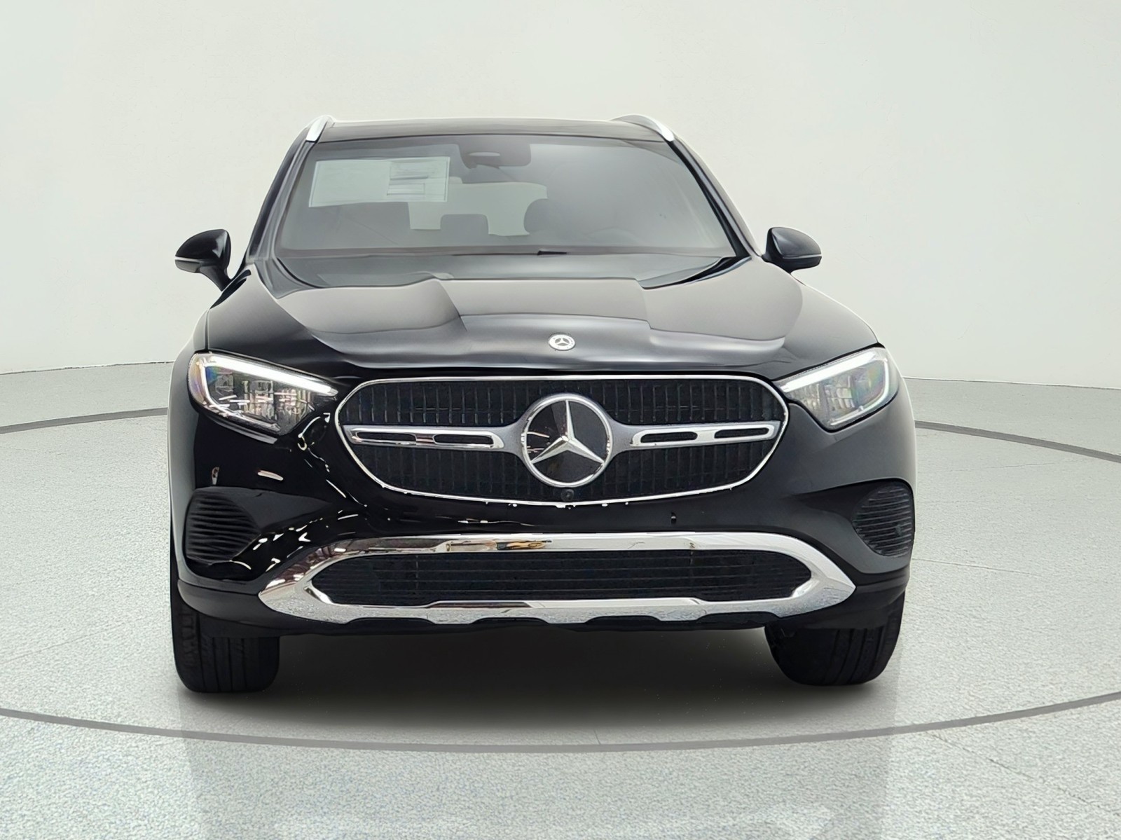 New 2027 Black Mercedes-Benz GLC 300 SUV image 2