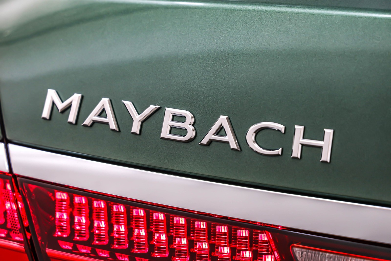 Used 2026 MOONLIGHT WHITE META Mercedes-Benz Maybach S 680 image 10