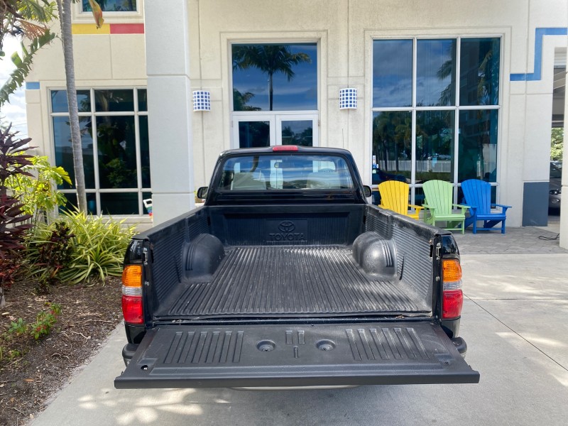 2002 Toyota Tacoma 1 OWNER AUTO AC 4 CYL in , 