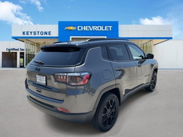 2023 Jeep Compass Altitude 3