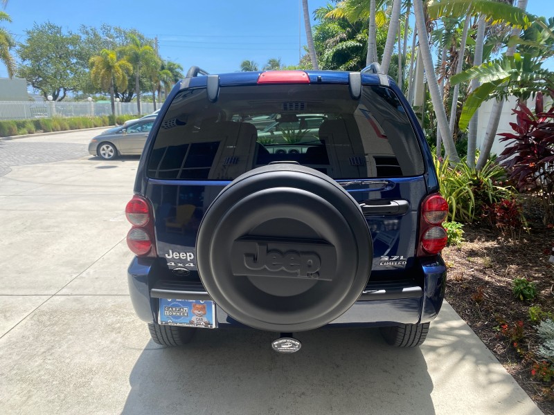 2006 Jeep Liberty 4WD Limited LOW MILES 75,410 in , 