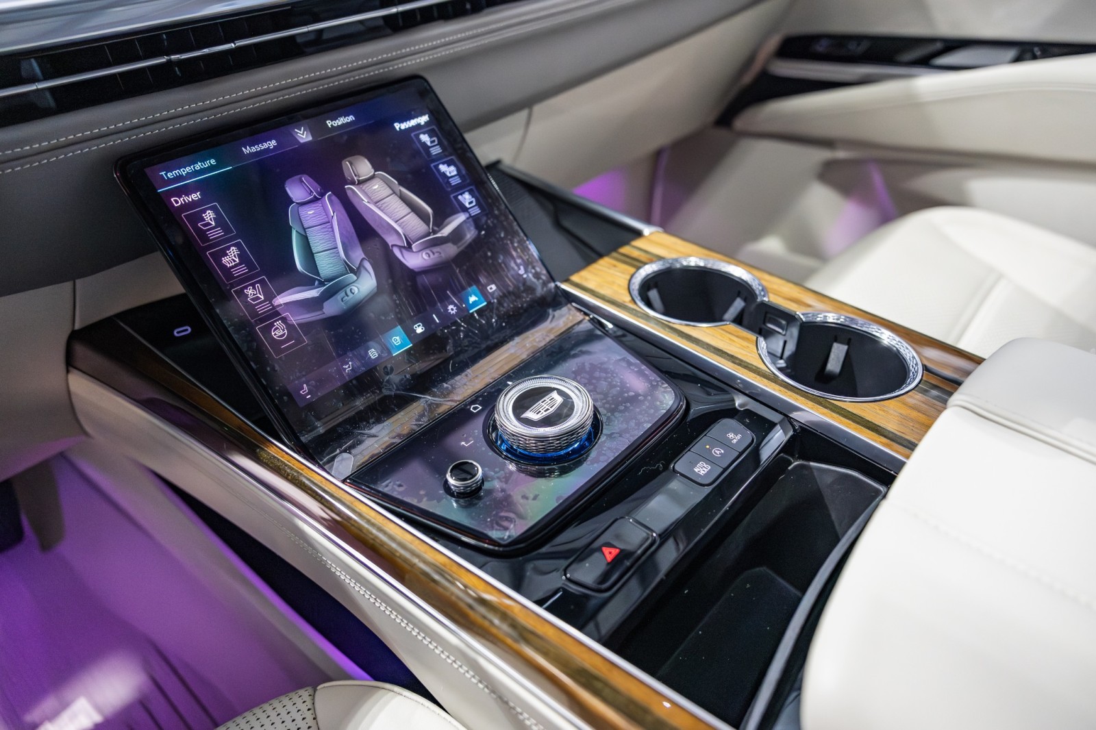 Used Car 2025 Cadillac Escalade  4wd Sport Platinum - 24 Inch Wheels - Crystal White Paint For Sale Under $120,000 In Boerne, Texas