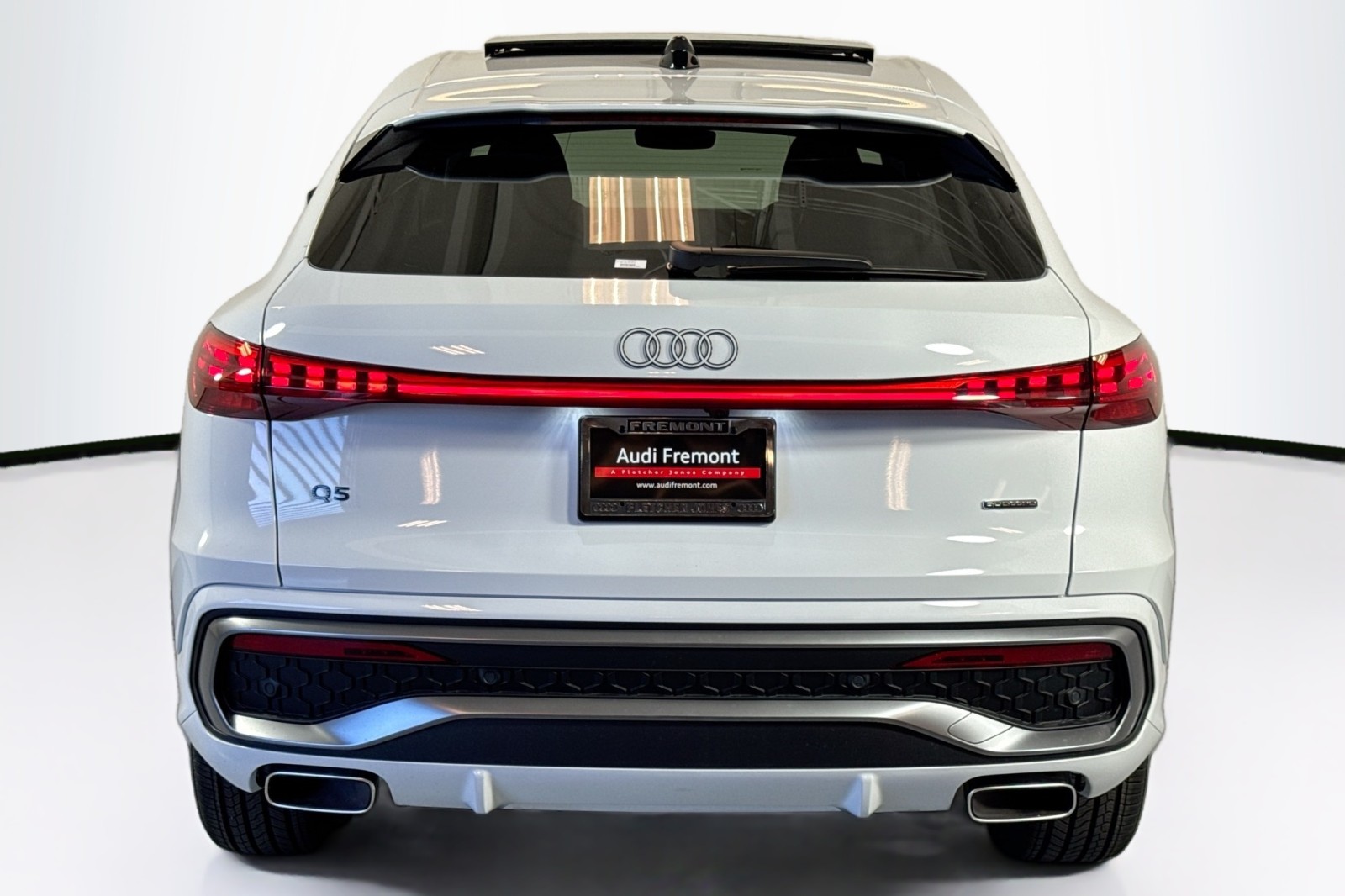 New 2025 Glacier White Metallic Audi Premium Plus 2.0 TFSI quattro image 6