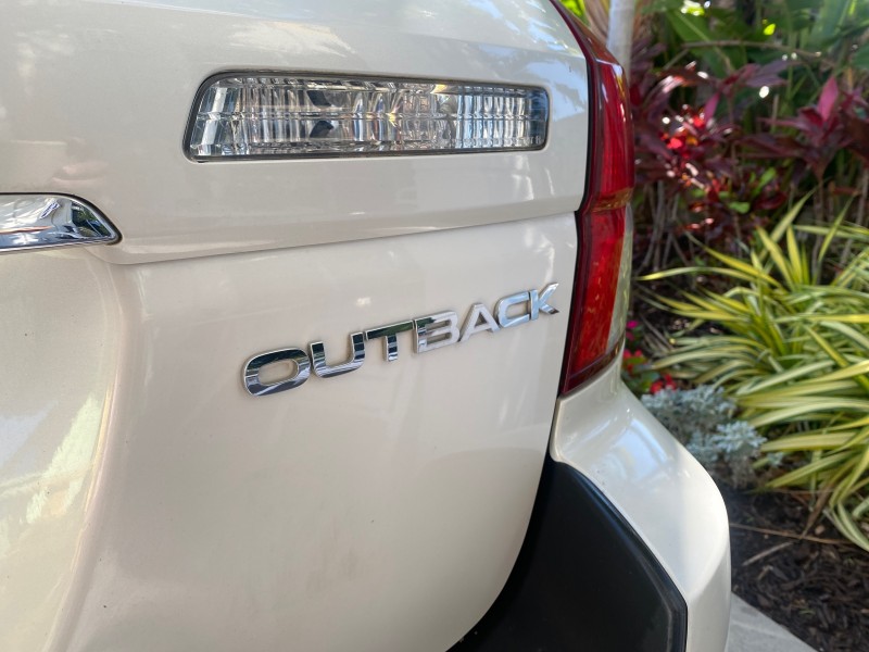 2009 Subaru Outback Special Edition LOW MILES 68,114 in ,