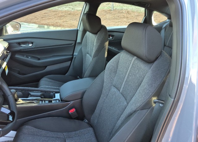 HondaAccord Hybrid37