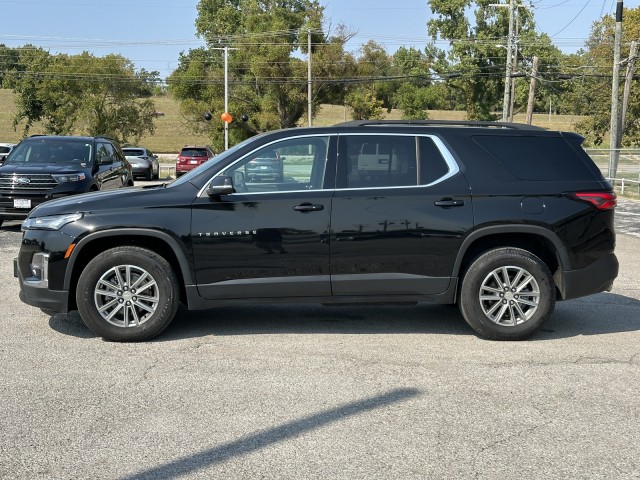 2023 Chevrolet Traverse LT Cloth 6