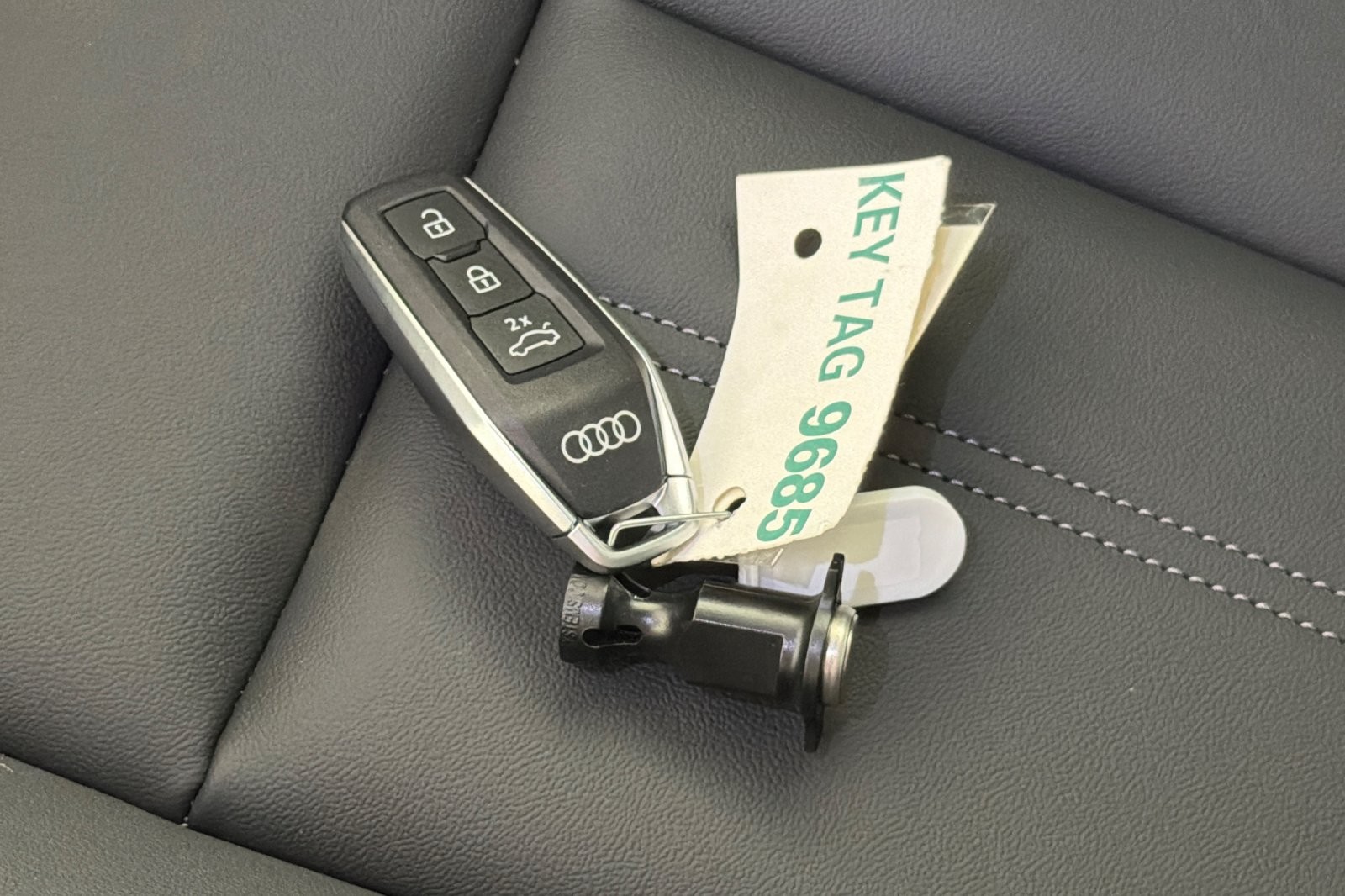 New 2026 Tambora Gray Metallic Audi Premium 2.0 TFSI quattro image 25