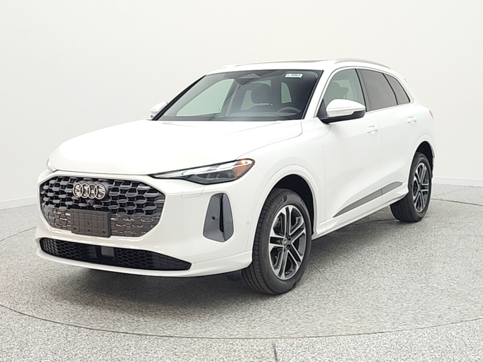 2025 Audi Q5 Premium 2.0 TFSI quattro