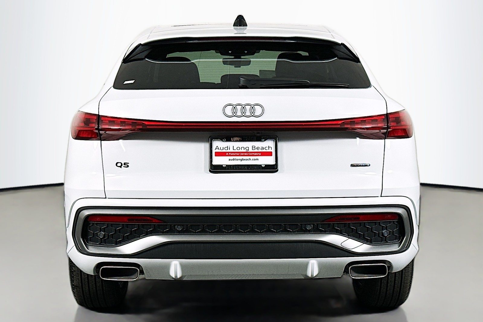 New 2026 Glacier White Metallic Audi Premium image 3