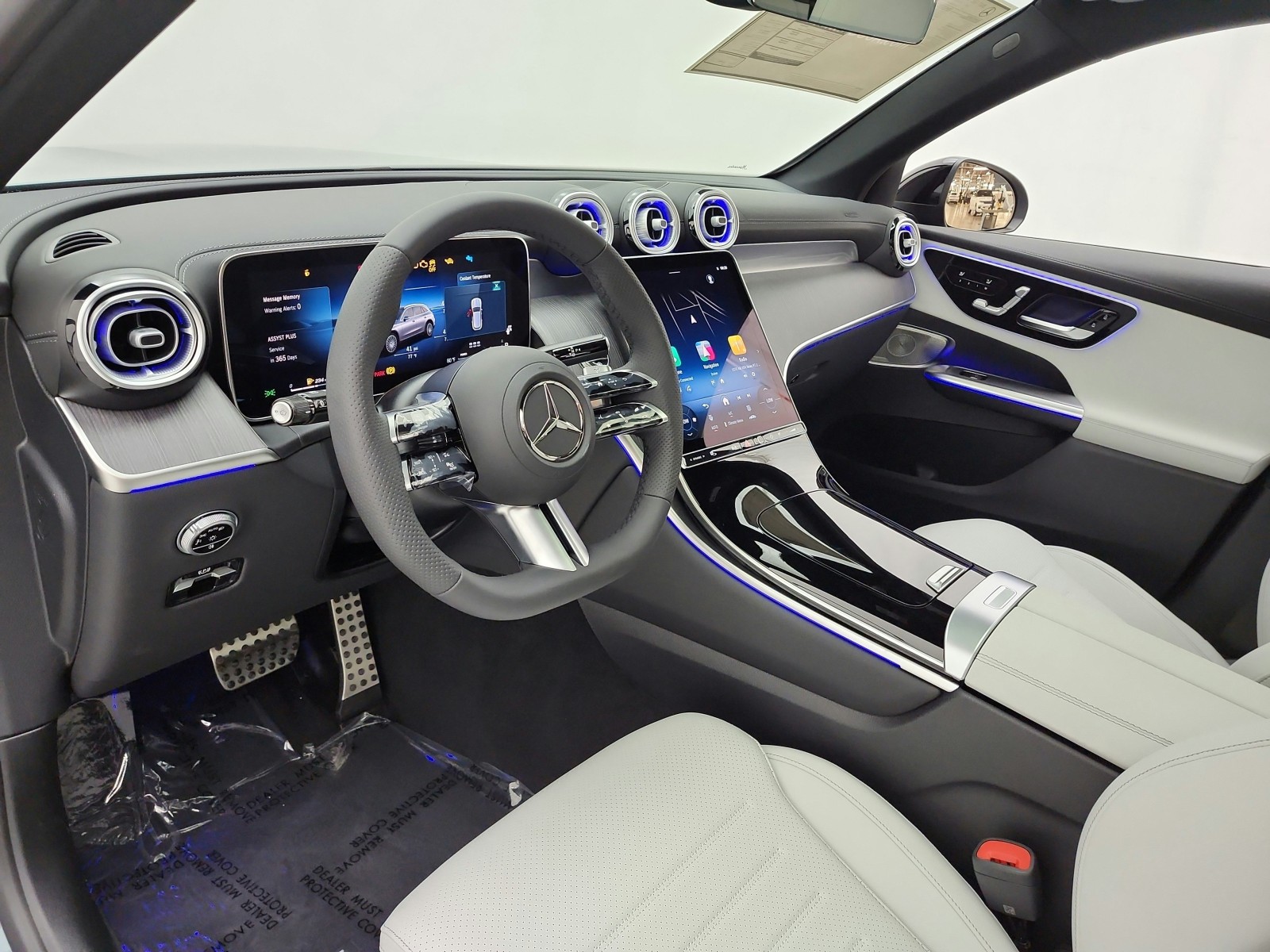 New 2027 Verde Silver Metallic Mercedes-Benz GLC 300 SUV image 10