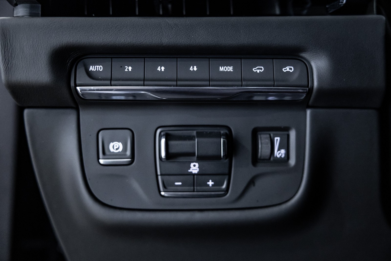 Used Car 2025 Cadillac Escalade  4wd Sport Platinum For Sale Under $130,000 In Boerne, Texas