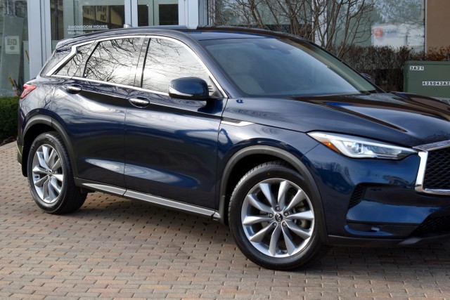 2019 INFINITI QX50 PURE 4