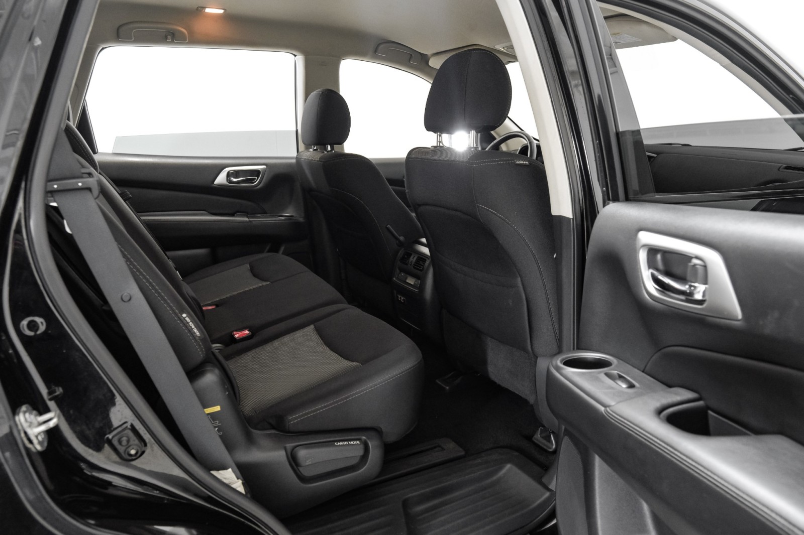 2019 Nissan Pathfinder SV 4WD BLIND SPOT ASSIST THIRD SEAT REAR CAMERA KE 33