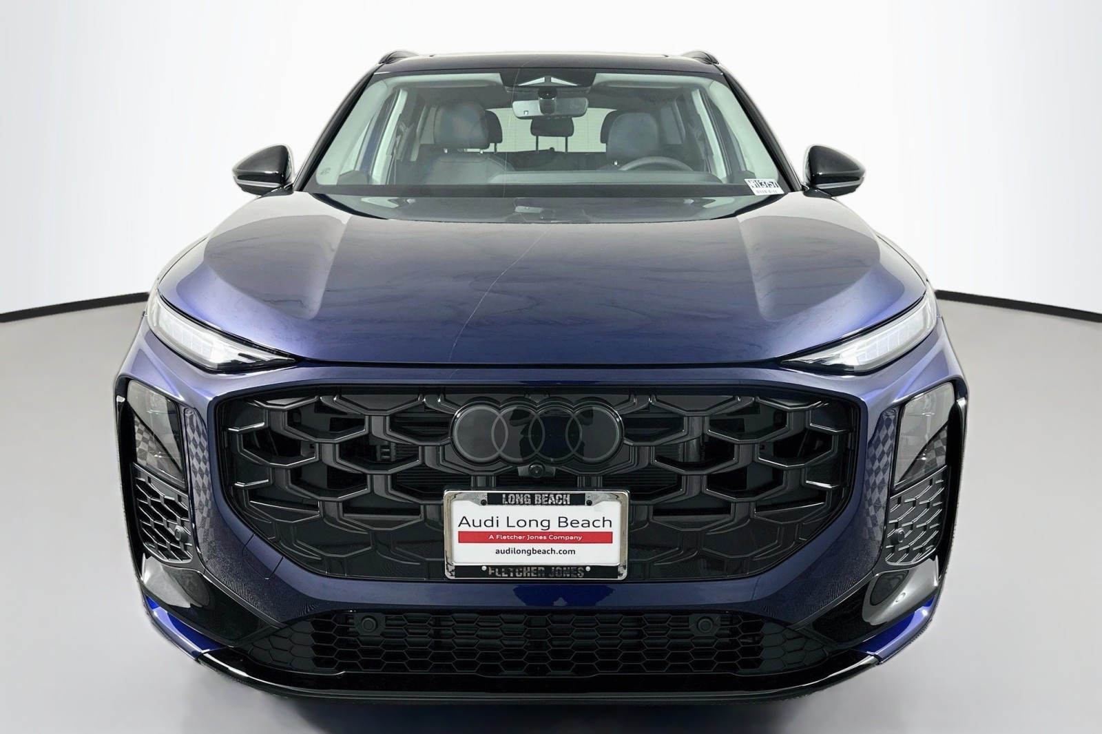 New 2026 Navarra Blue Metallic Audi S line image 2