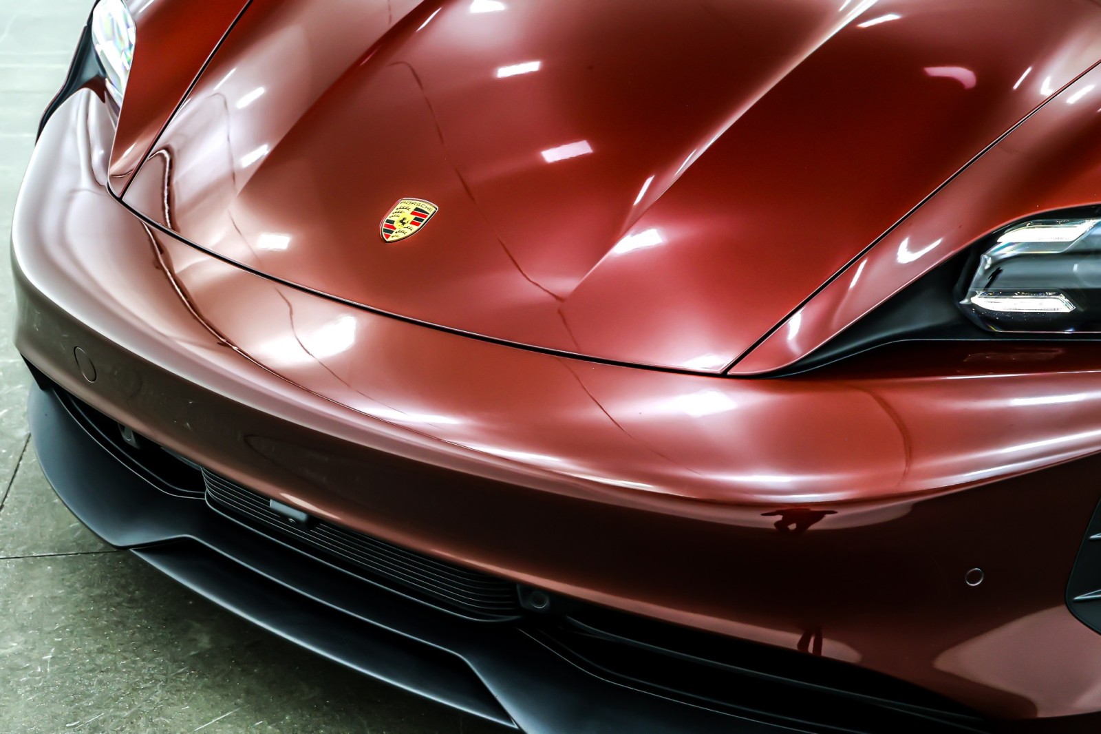 Used 2023 Cherry Metallic Porsche GTS Sport Turismo AWD image 12