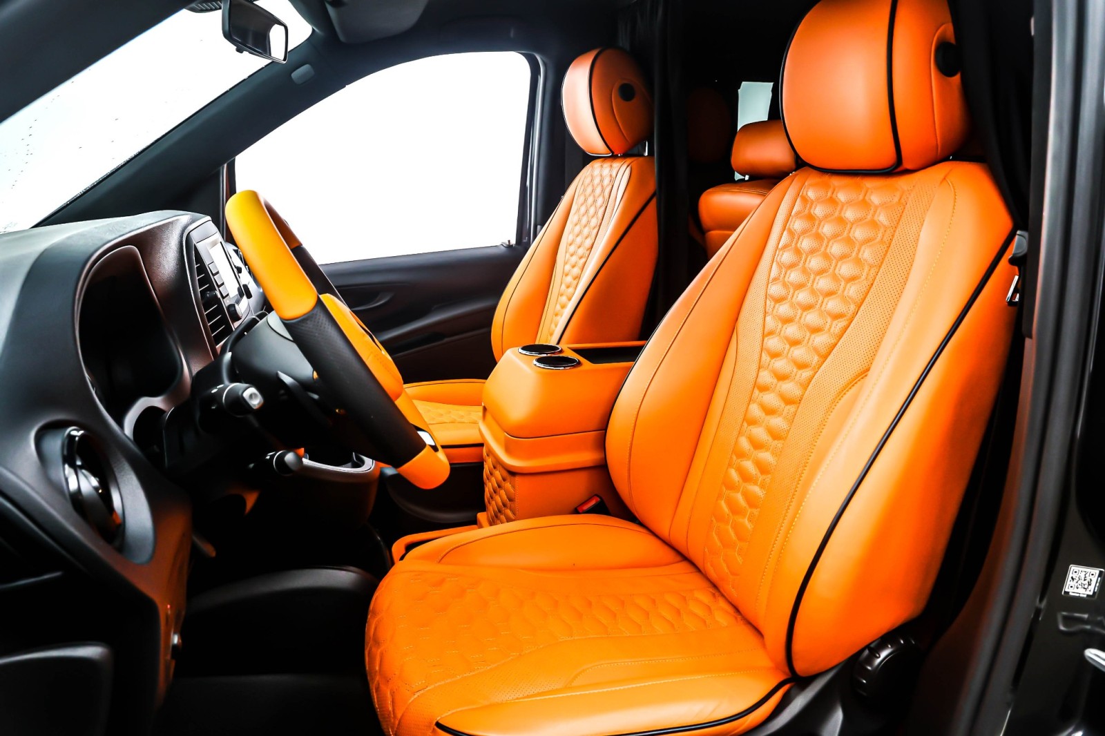 Used 2023 Graphite Grey Metallic Mercedes-Benz Standard Roof 126 Wheelbase image 17