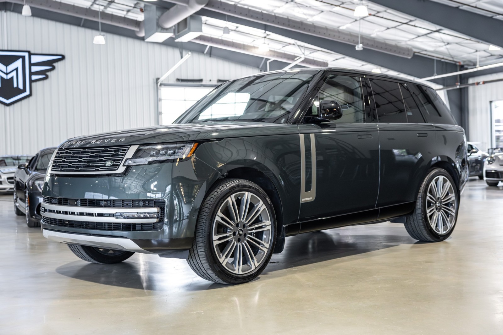 Used Car 2025 Land Rover Range Rover  Autobiography For Sale Under $150,000 In Boerne, Texas