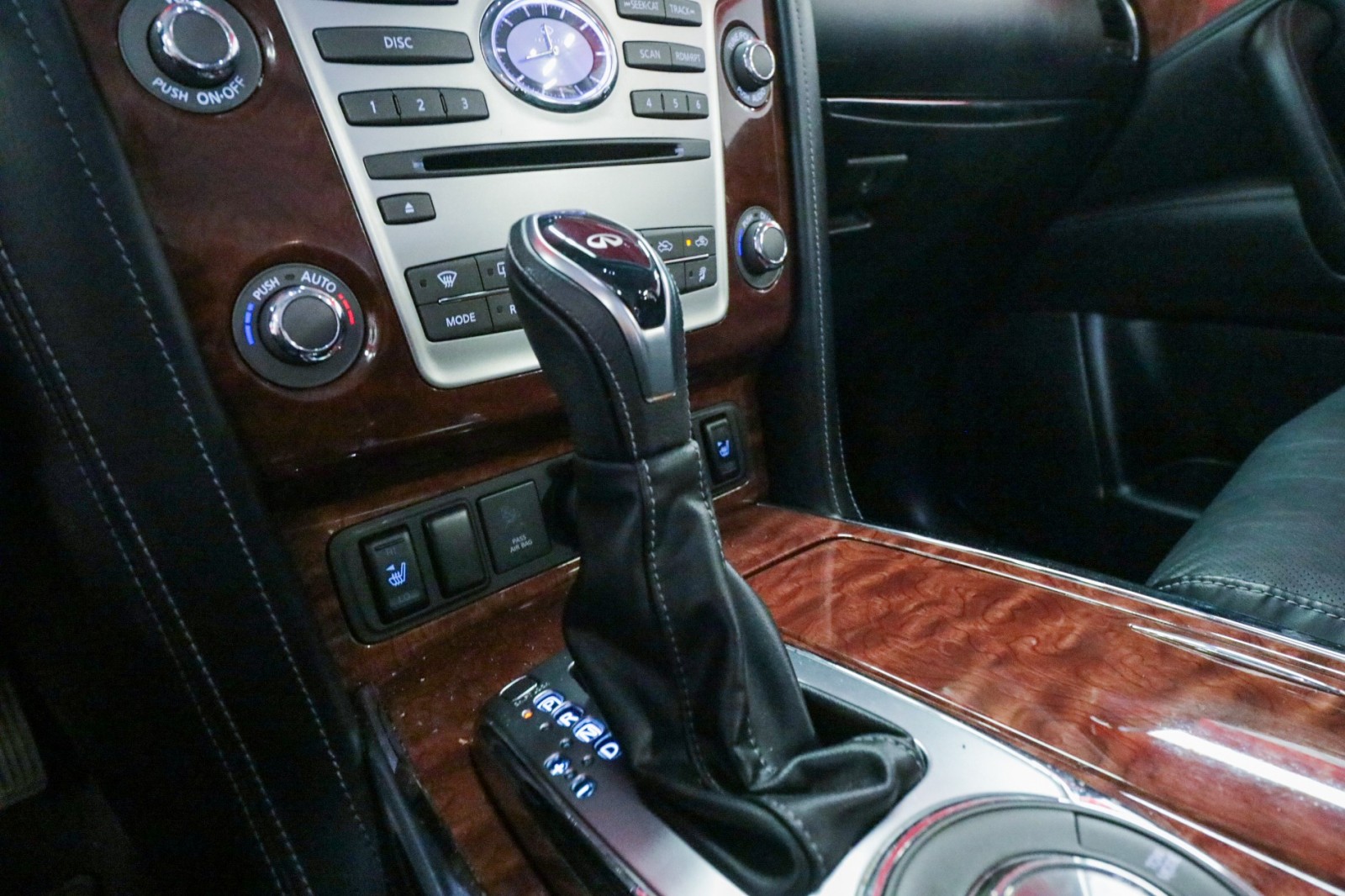 Used Car 2019 Infiniti Qx80  Luxe For Sale Under $25,000 In Austin, Texas