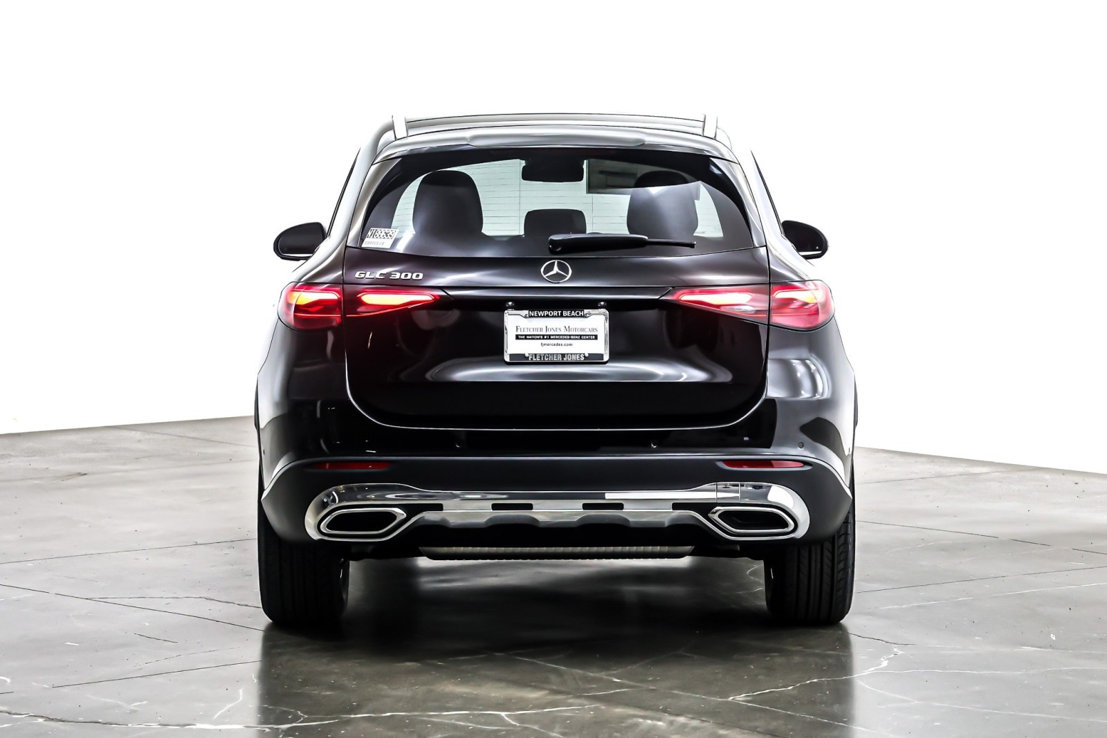 New 2026 Black Mercedes-Benz GLC 300 SUV image 3