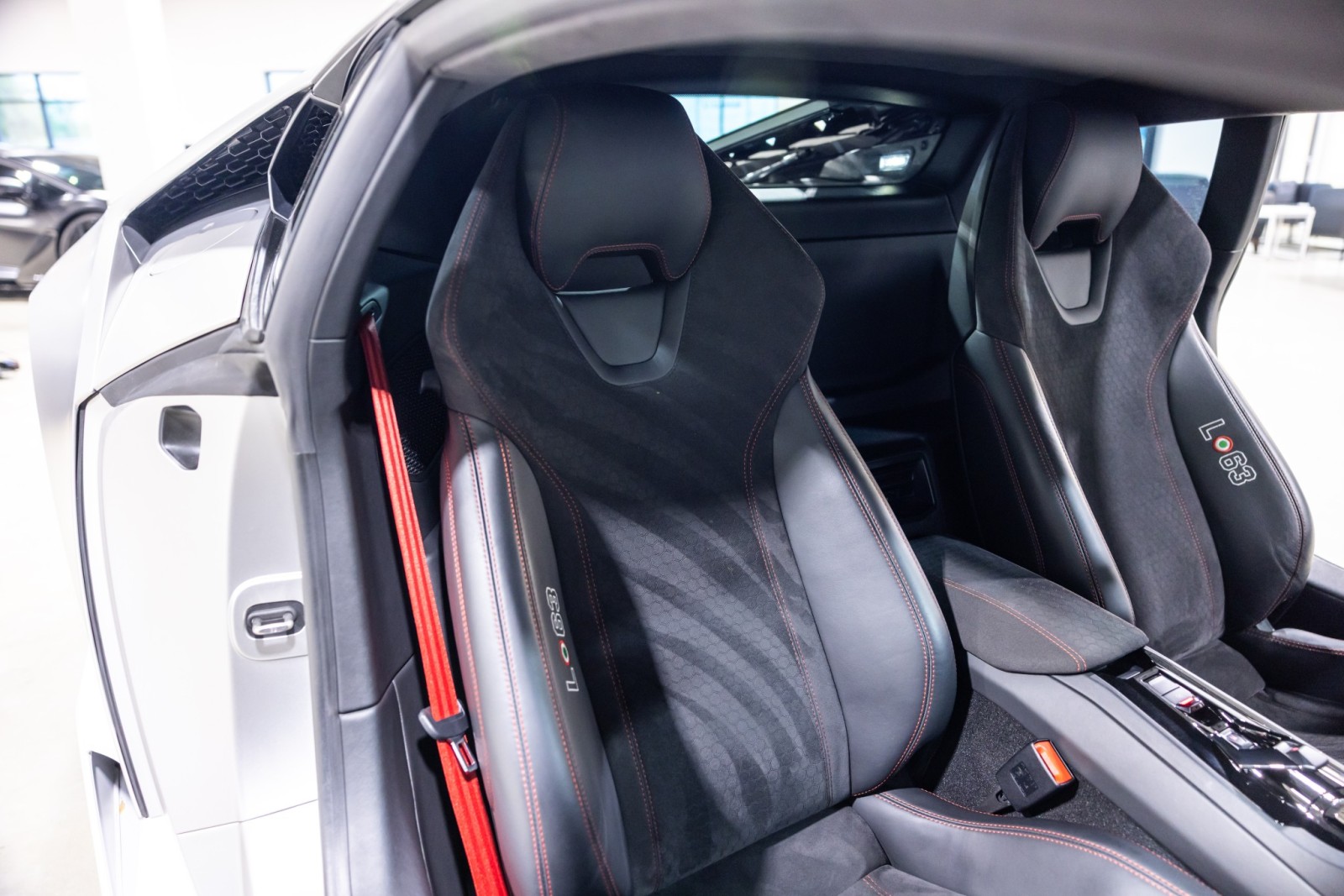 2017 Lamborghini Huracan Base - Photo 31