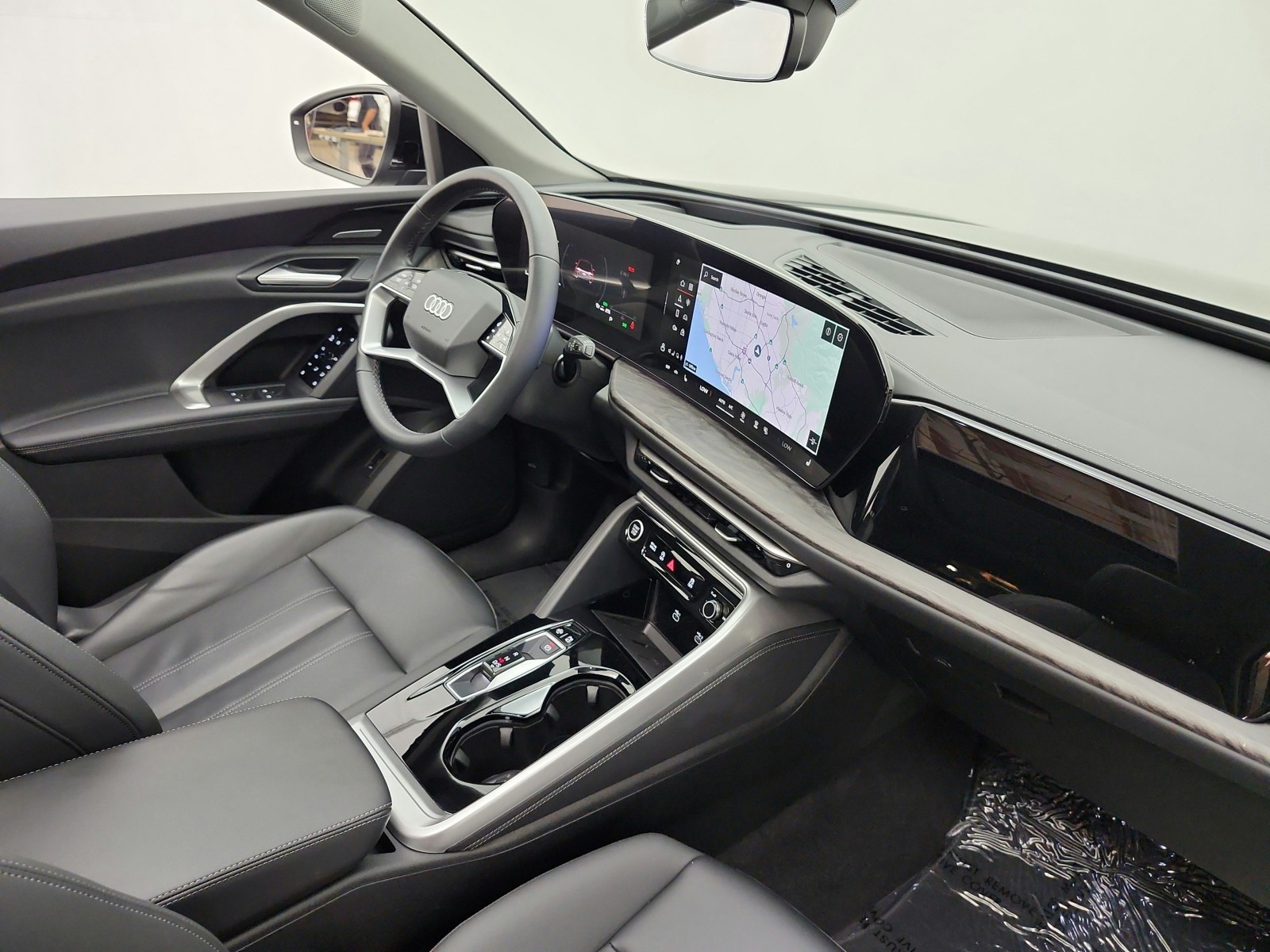 Used 2025 Mythos Black Metallic Audi Premium Plus image 18