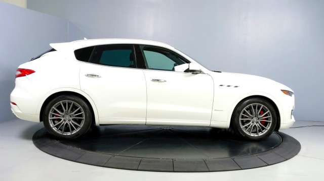 2019 Maserati Levante GranLusso 7