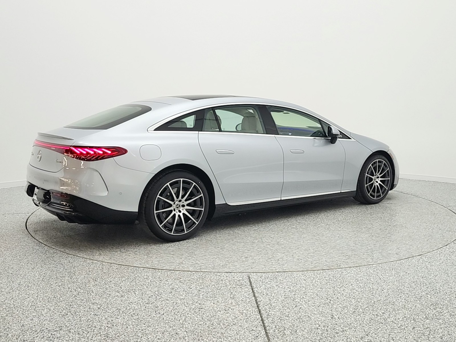 New 2026 Cirrus Silver Metallic Mercedes-Benz EQS 450 image 5