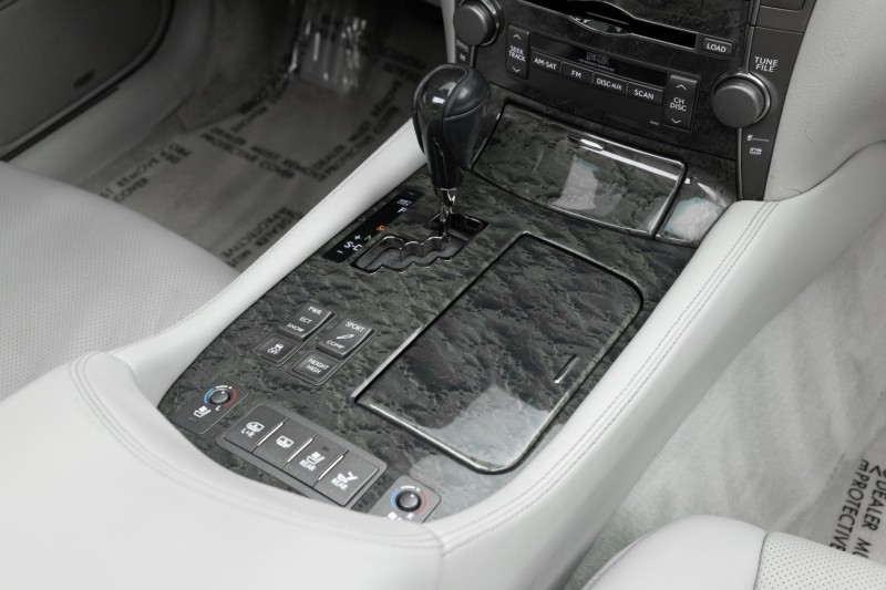 2007 Lexus LS 460 L L in ,