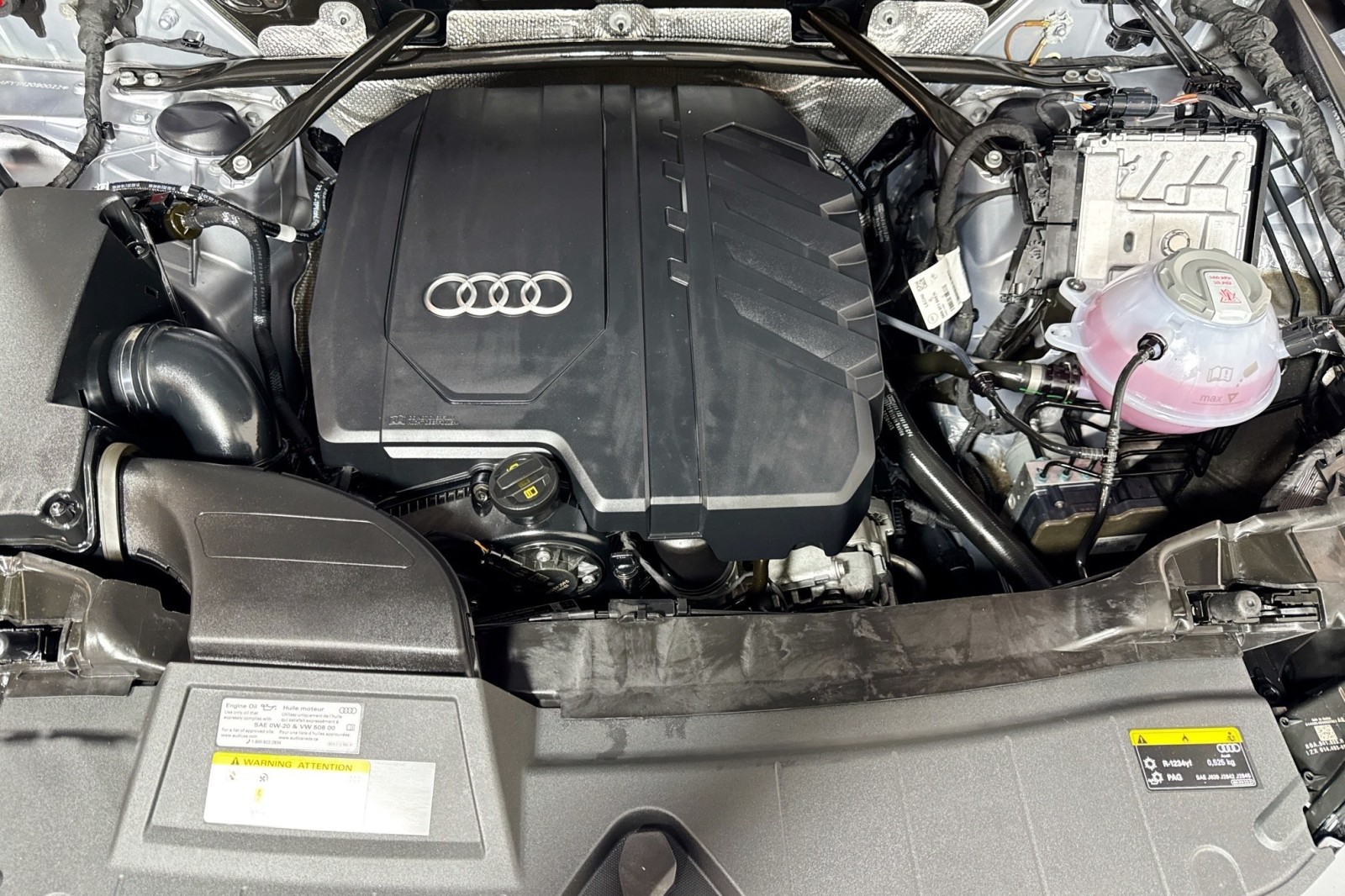 Used 2022 FLORETTE SILVER Audi S line Premium image 29