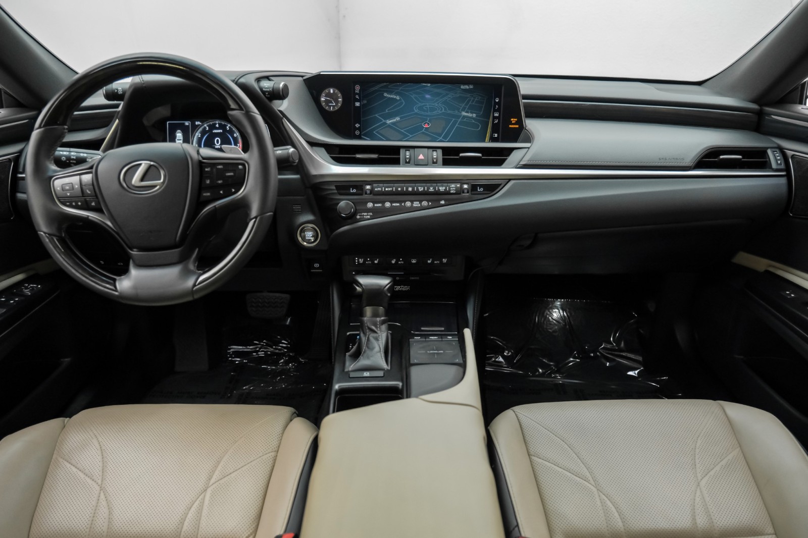 2020 Lexus ES 350 Luxury BlindSpot NavMarkLevAudio LEDLights Htd 15
