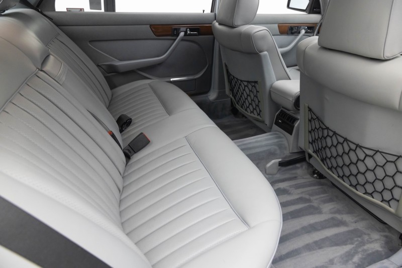 1986 Mercedes-Benz 420-Class 420 SEL in , 