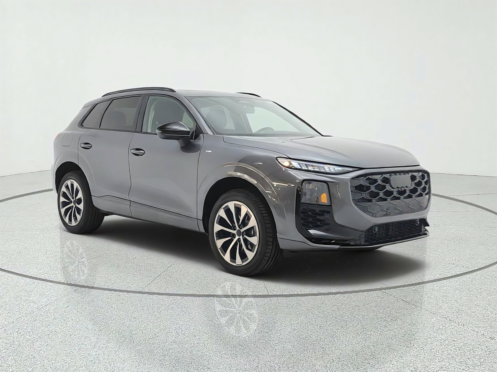 New 2026 Daytona Gray Pearl Effect Audi S line quattro image 3