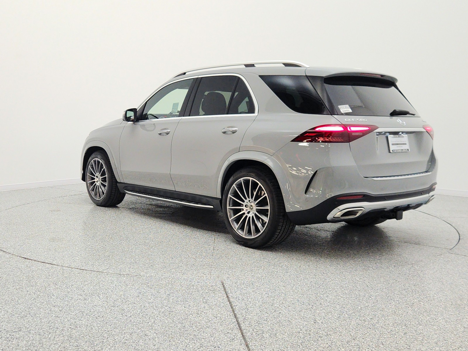 New 2026 MANUFAKTUR Alpine Grey Mercedes-Benz GLE 580 4MATIC® SUV image 7