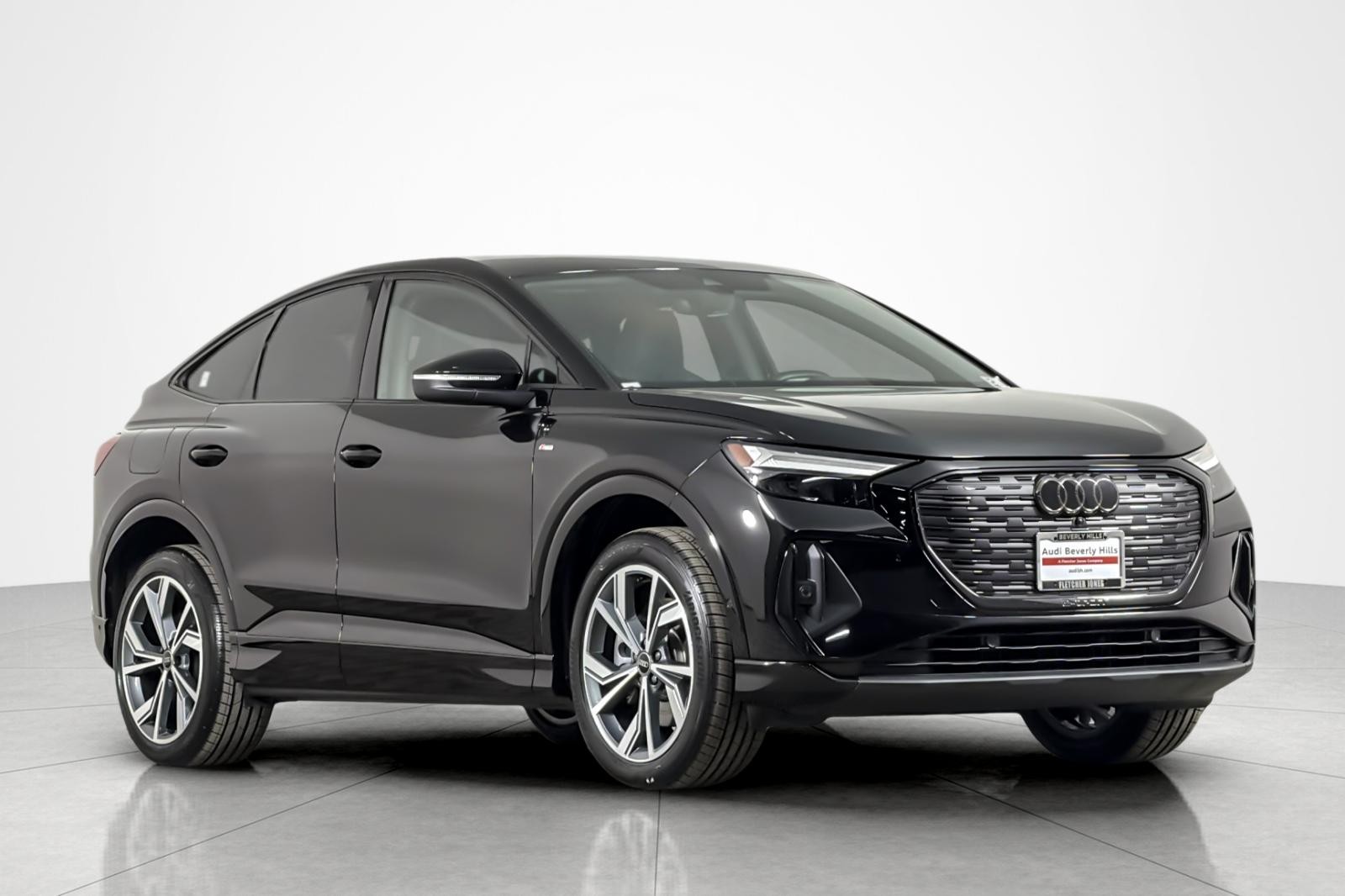 Used 2023 Mythos Black Metallic Audi Premium Plus 50 quattro image 7