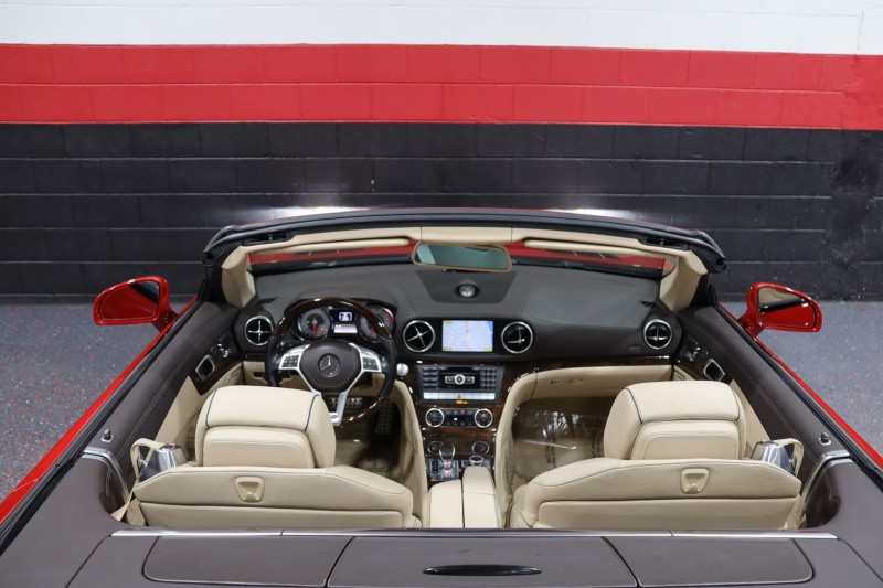 2013 Mercedes-Benz SL550 AMG Sport 2dr Convertible in , 