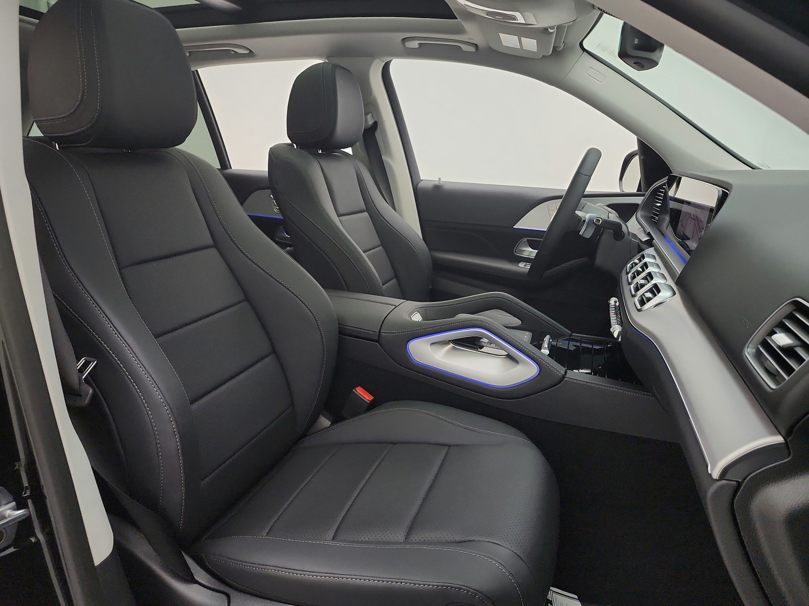 New 2026 Obsidian Black Metallic Mercedes-Benz GLE 450 4MATIC® SUV image 17