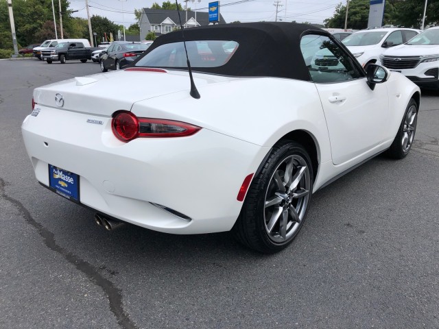 2023 Mazda MX-5 Miata Grand Touring 6