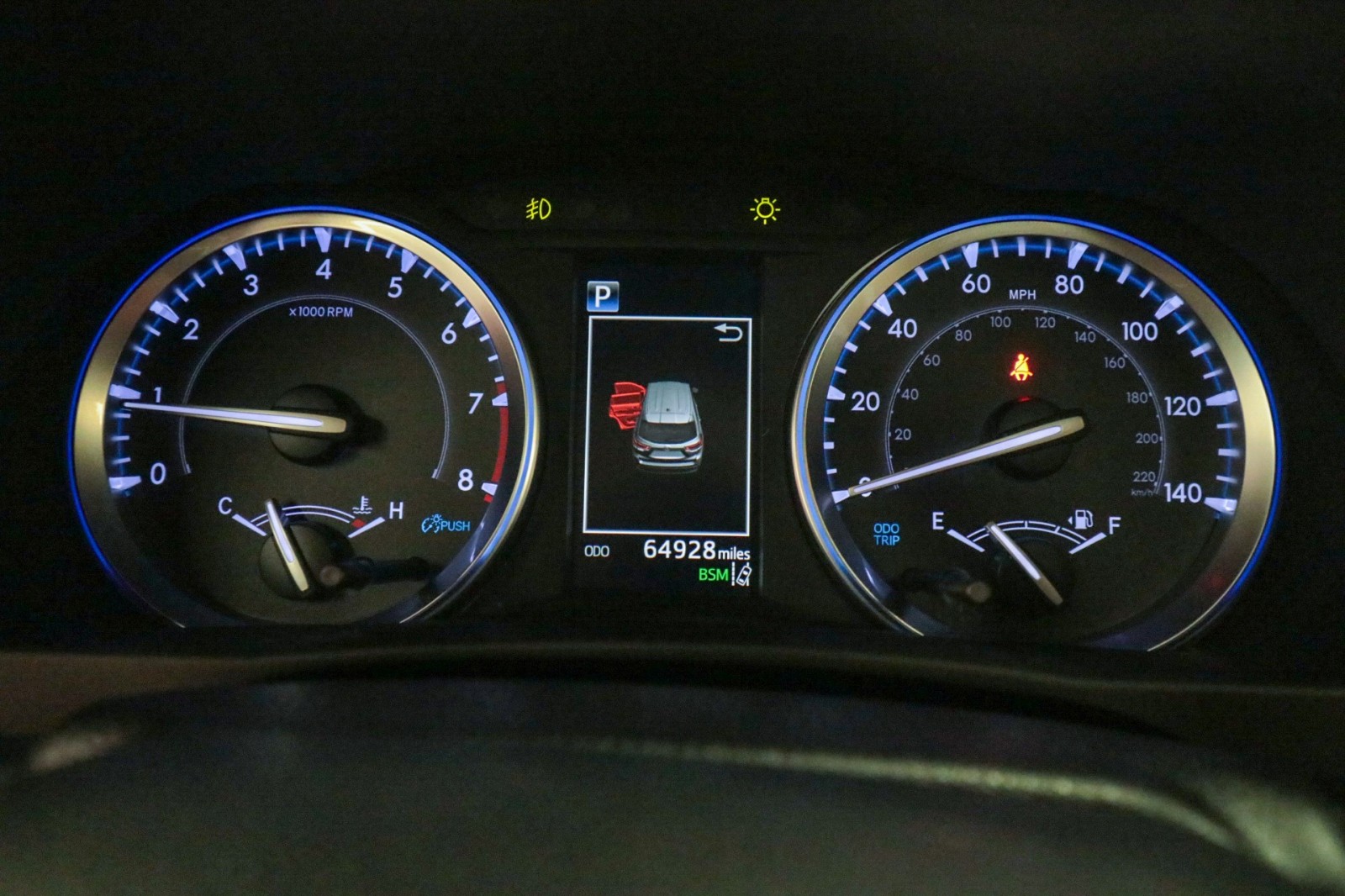 Used Car 2019 Toyota Highlander  Xle For Sale Under $30,000 In Austin, Texas