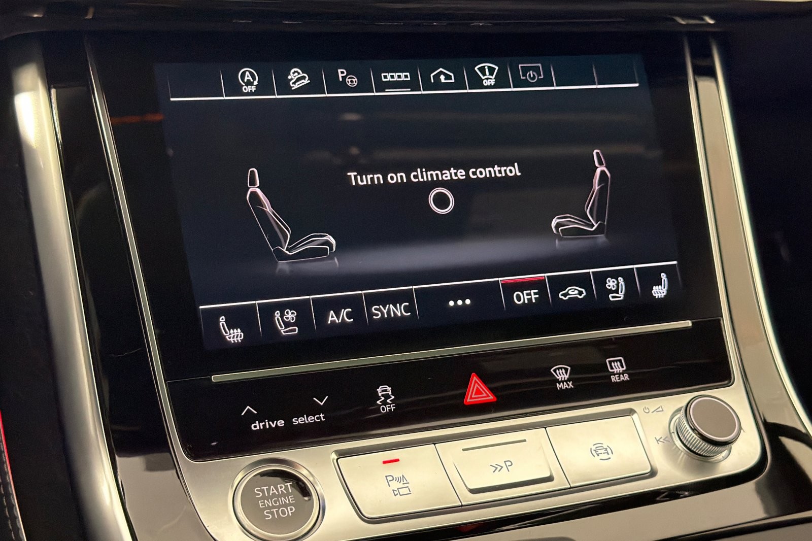 Used 2025 Mythos Black Metallic Audi Prestige 55 TFSI quattro image 20