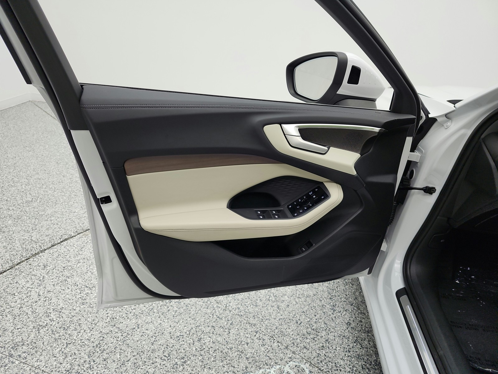 Used 2025 Glacier White Metallic Audi Premium Plus image 15