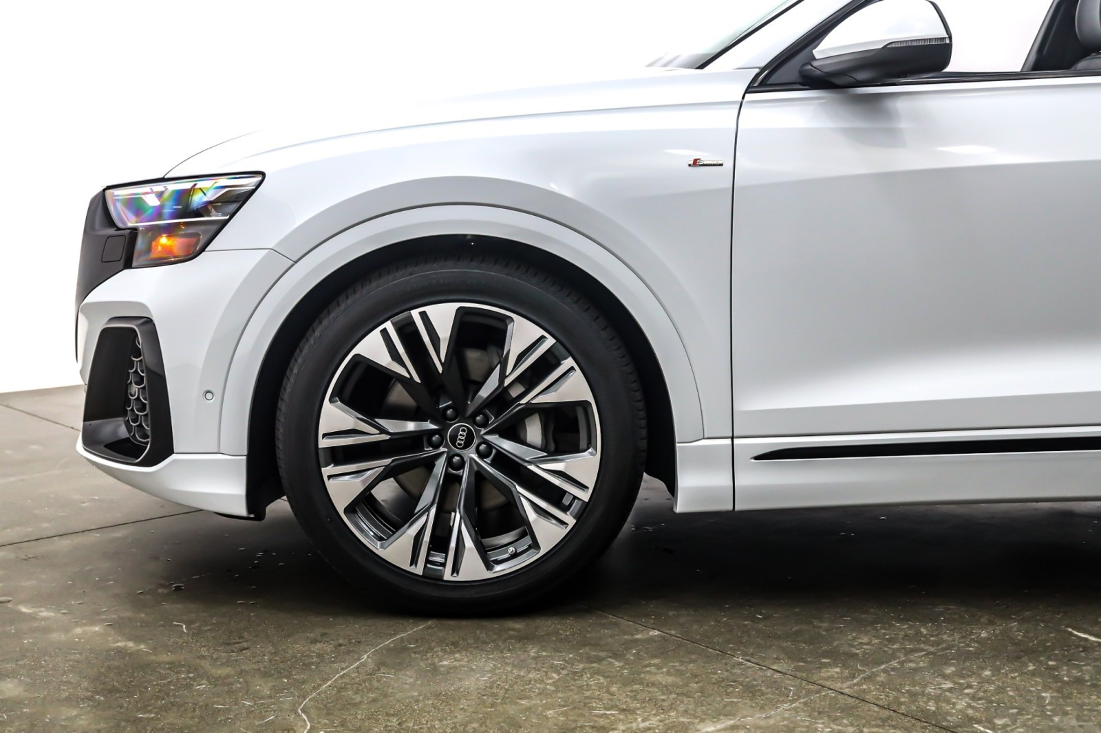 New 2026 Glacier White Metallic Audi Premium Plus quattro image 10