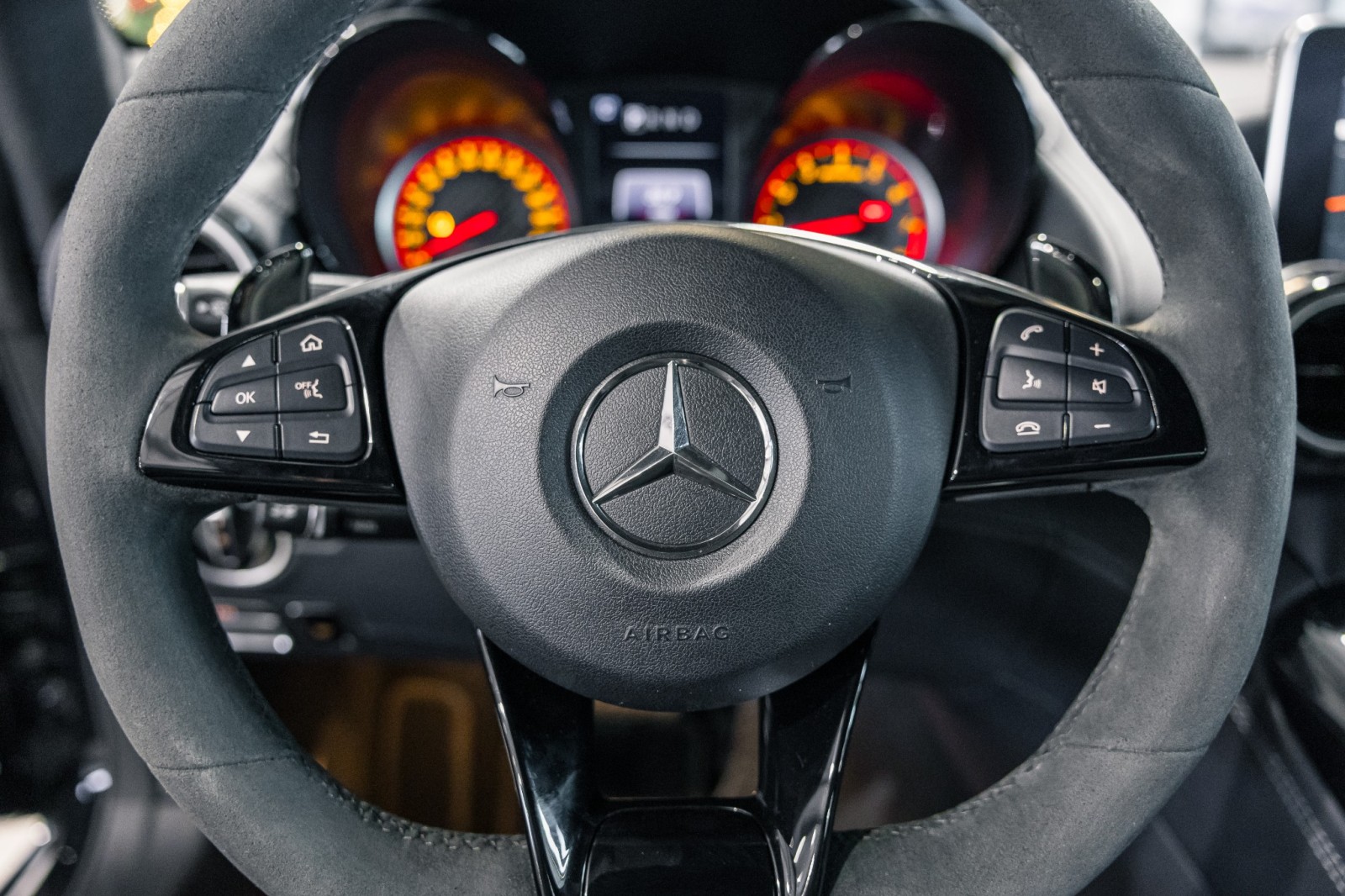 Used Car 2018 Mercedes-benz Amg Gt  Amg Gt R - Original Msrp $174,940 - Amg Exterior Carbon Fiber Package Ii - Burmester High End For Sale Under $110,000 In Boerne, Texas