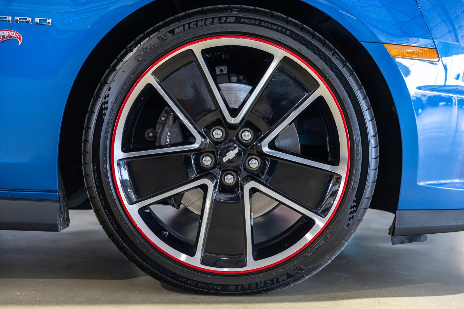 2013 Chevrolet Camaro 2SS - Photo 32