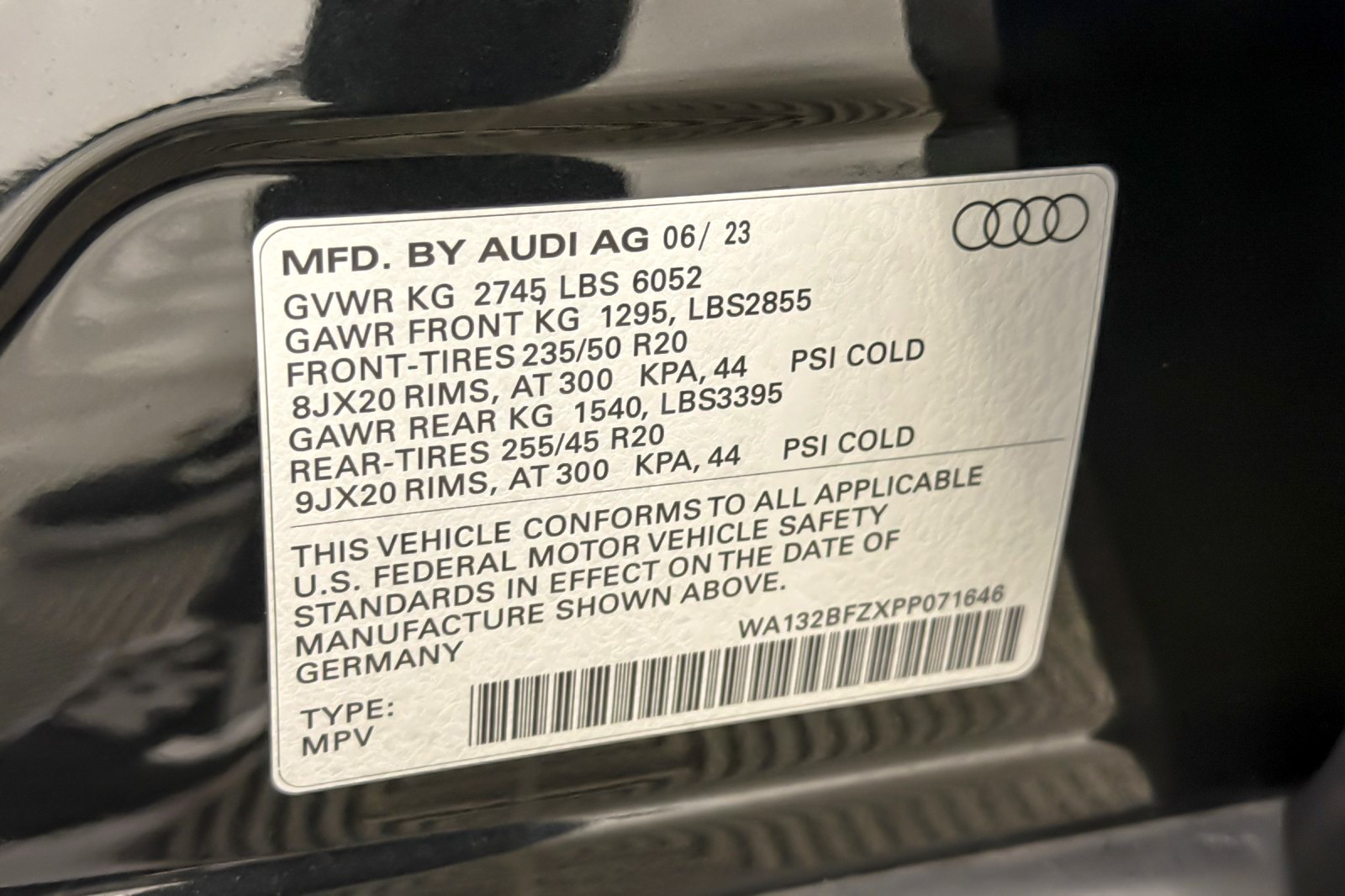 Used 2023 Mythos Black Metallic Audi Premium Plus 50 quattro image 28